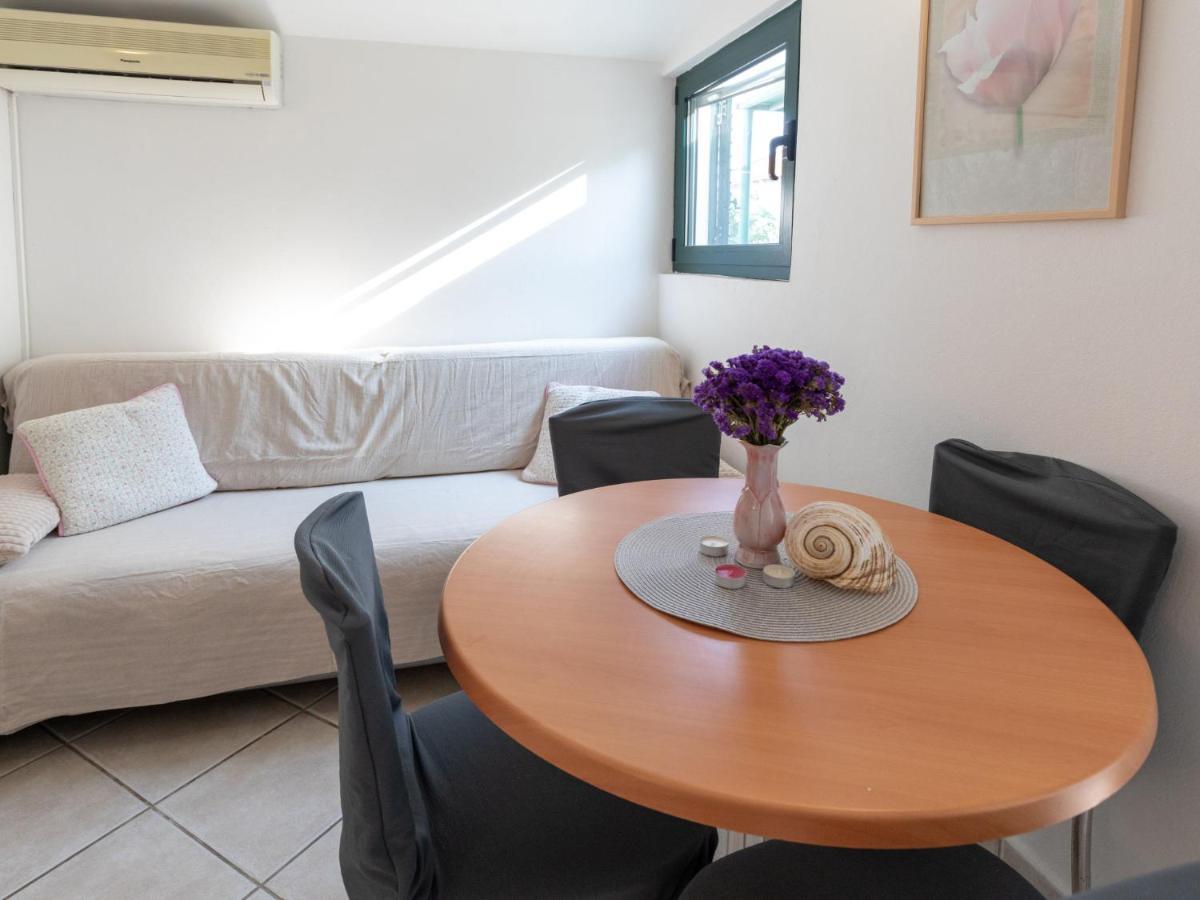 Holiday Home Dubra By Interhome Komarna Luaran gambar